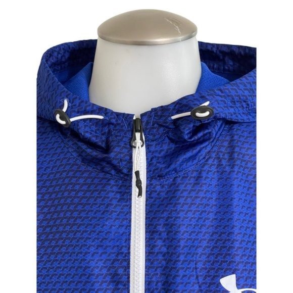 NWOT.Under Armaur Heat Gear.Athletic  hood  Blue   Color Size S-M - Picture 3 of 12